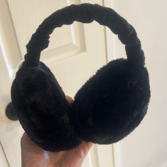 black furry ear muffs for winter - Picture 3 of 3